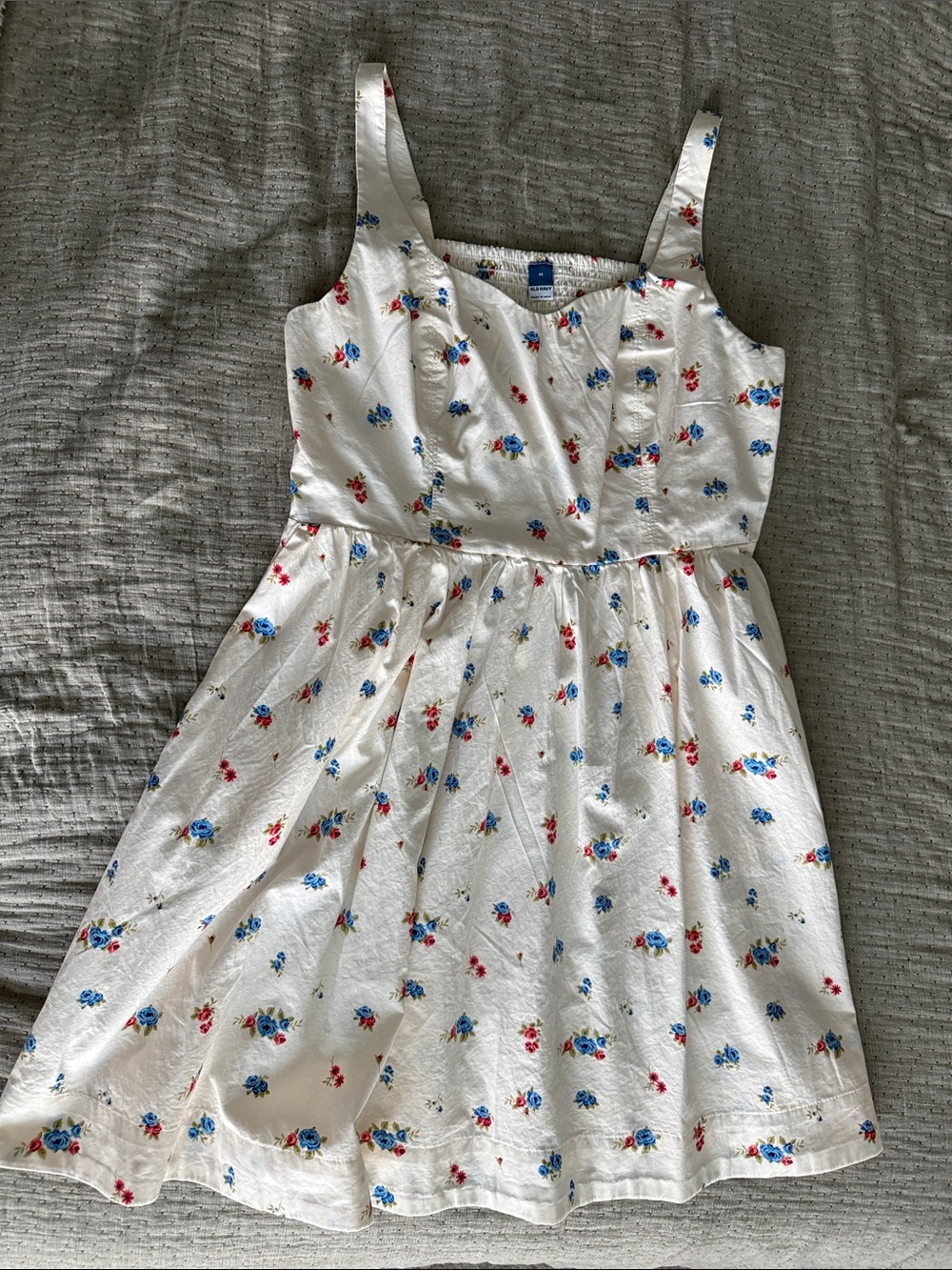 Classic White Floral Sundress - Blue & Red Flowers